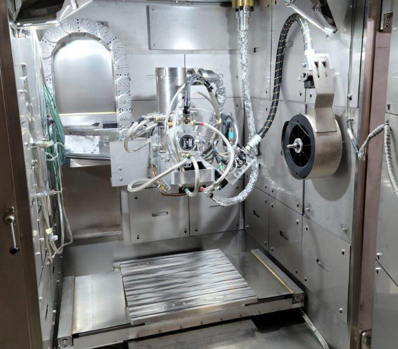 EBAM 53 System Interior